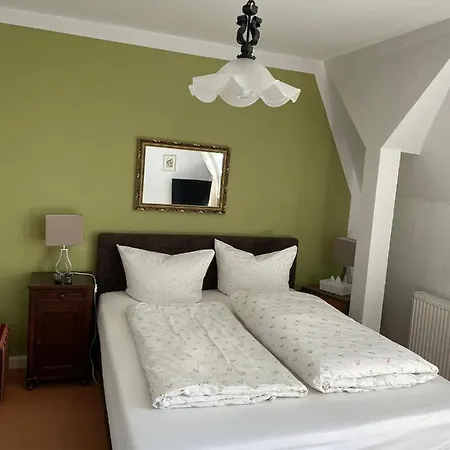 Jagdschloesschen Schwartow * Boizenburg